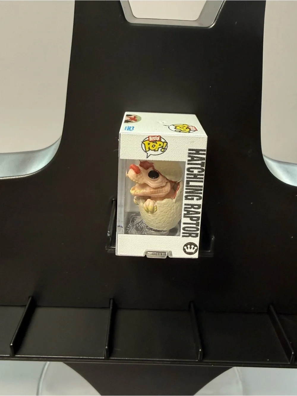 Funko bitty pop Hatchling Raptor Jurassic park chase